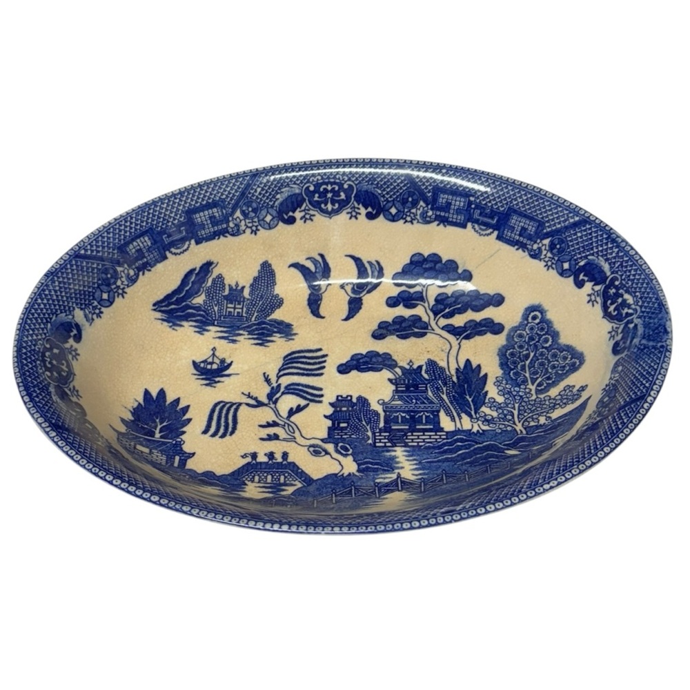 Blue‎ Willow Blue and Cream Porcelain Serving Bowl 10”x7.5”